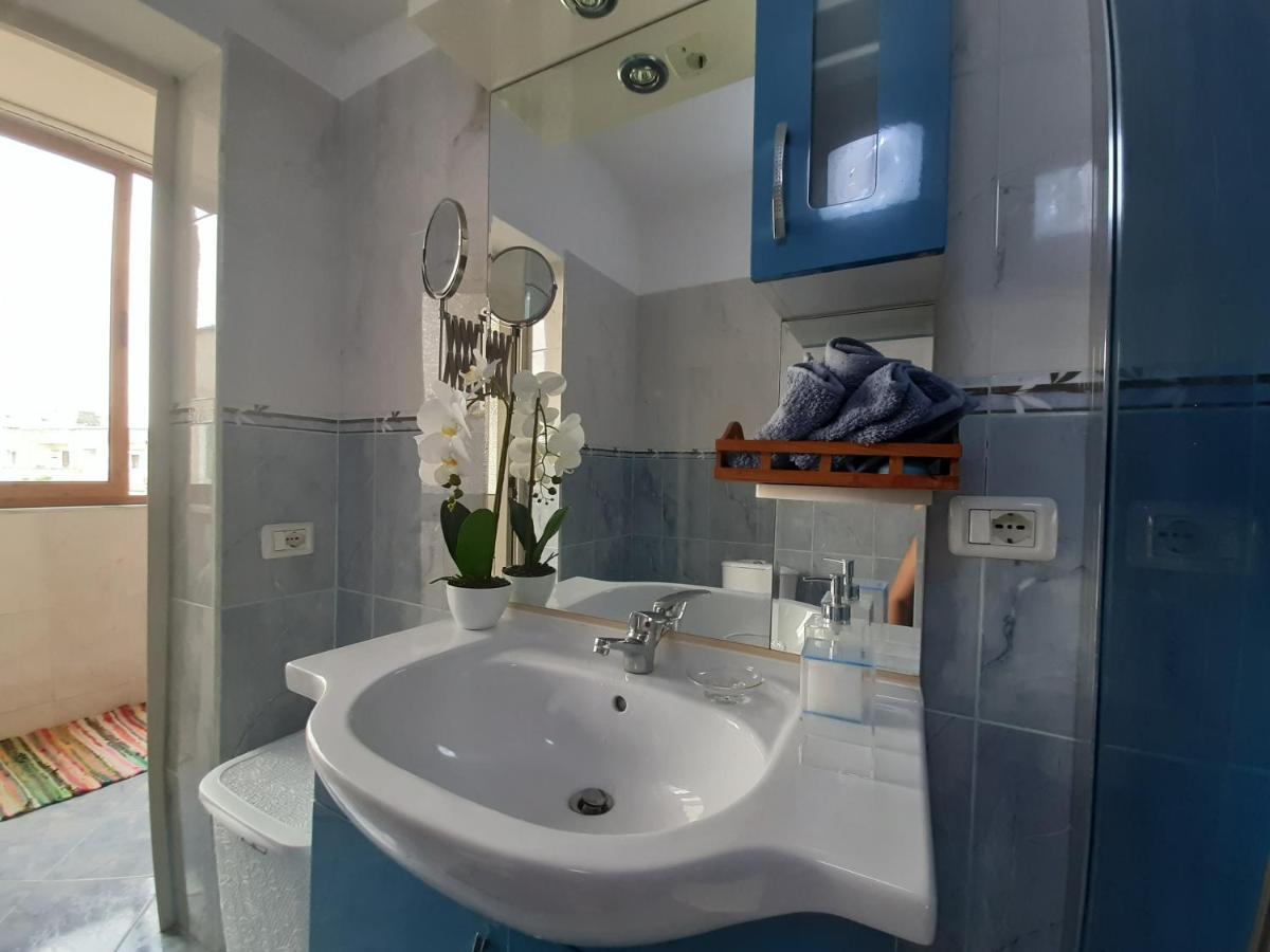 Cosy Central Apartment Shkodër Buitenkant foto