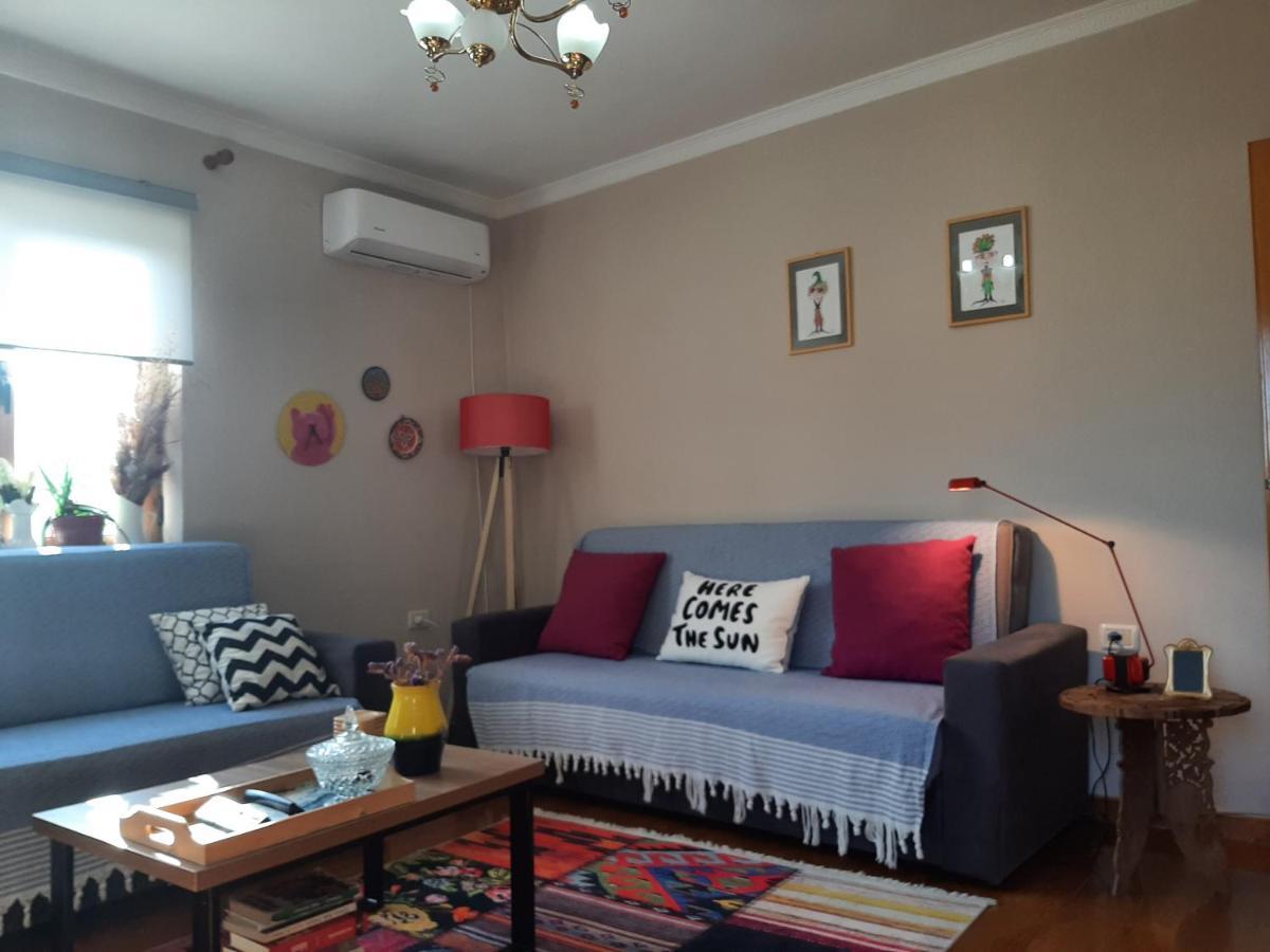 Cosy Central Apartment Shkodër Buitenkant foto